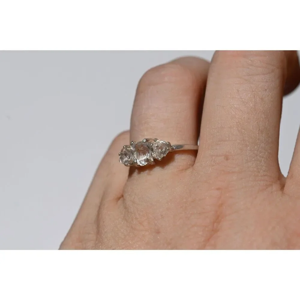 alternative raw diamond engagement rings, raw crystal size 4 5 6 7 8 8 9 10 11